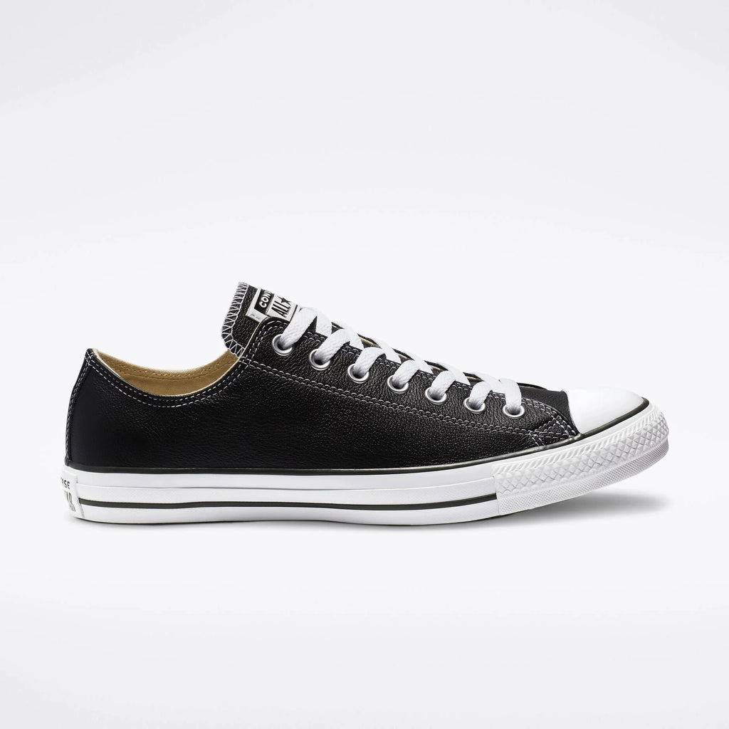 Converse chuck taylor low top black hotsell